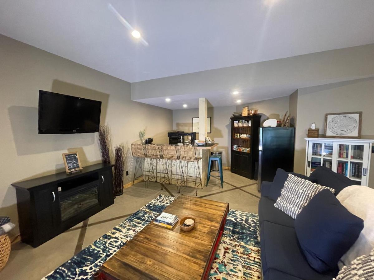 Blanchard Mountain Bnb Canmore Bagian luar foto