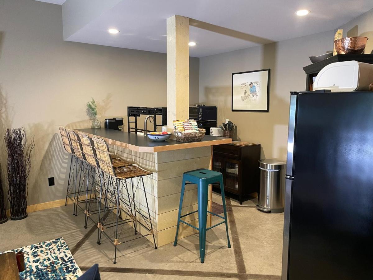 Blanchard Mountain Bnb Canmore Bagian luar foto